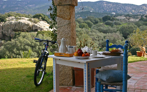 Breakfast with a view at La Murichessa